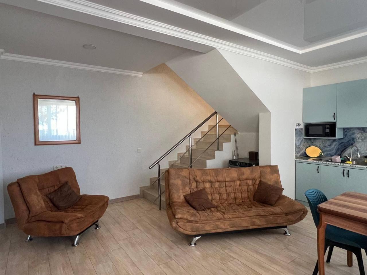 Gt House Batumi Hotell Eksteriør bilde