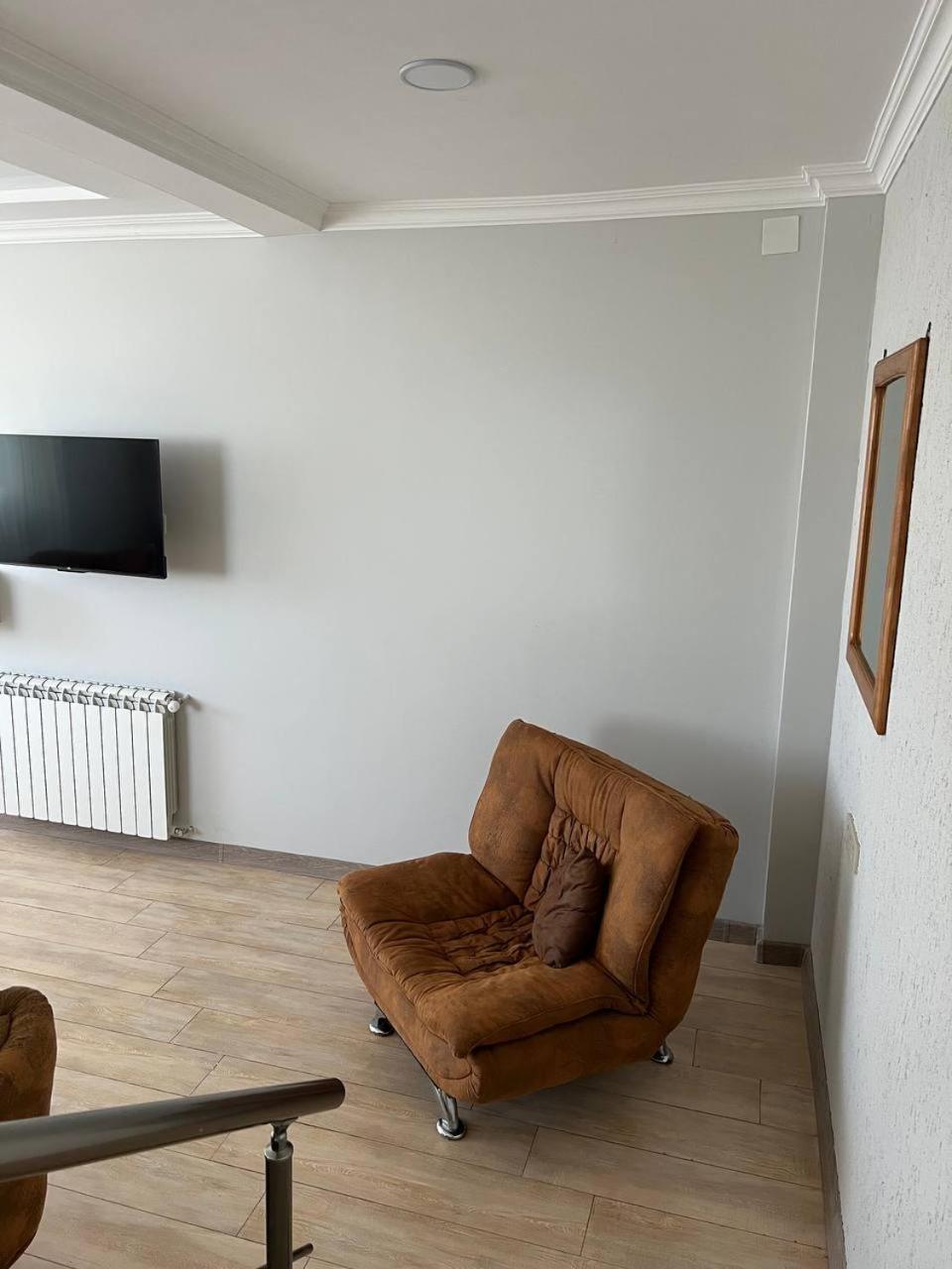 Gt House Batumi Hotell Eksteriør bilde