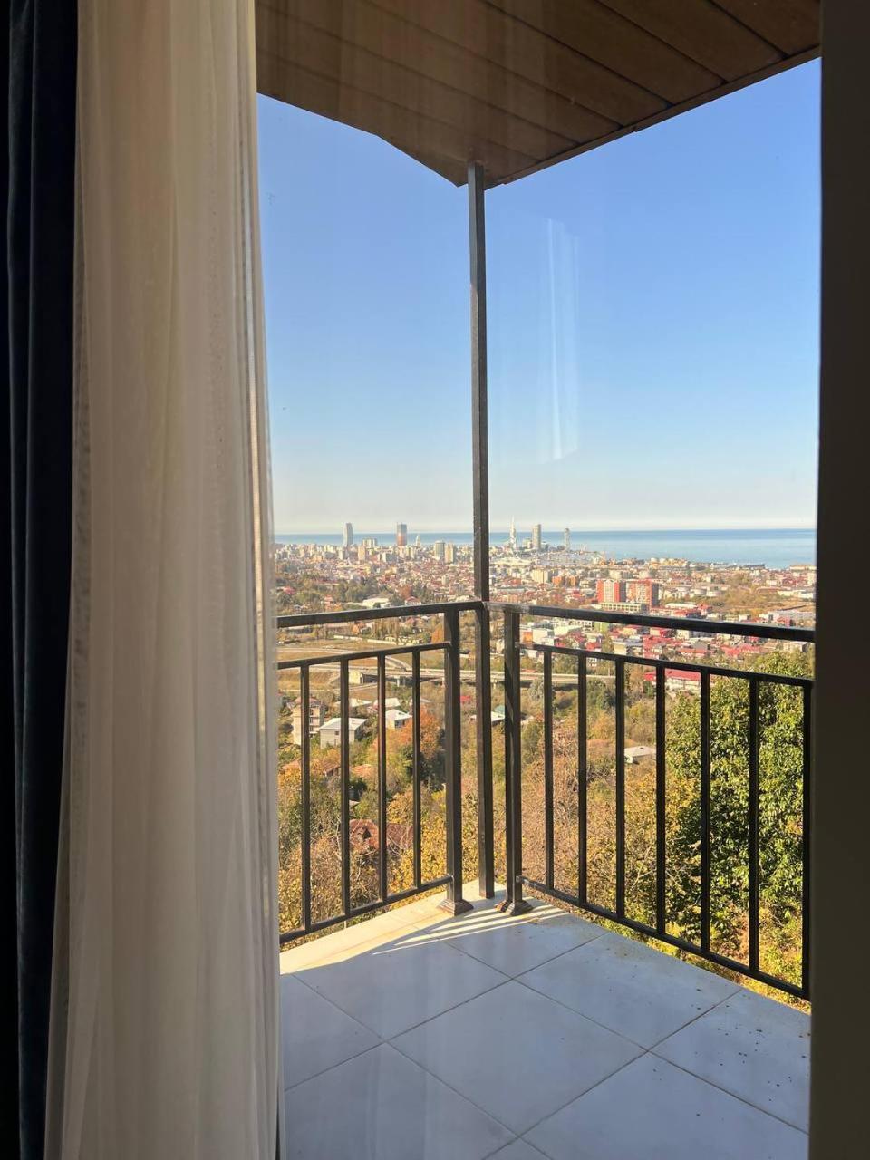 Gt House Batumi Hotell Eksteriør bilde